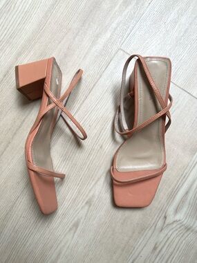 JO MERCER peach leather strappy block heel sandals / size 39